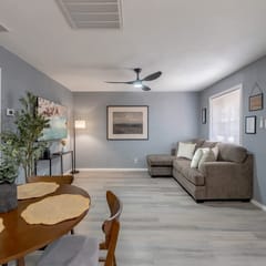 1BR 1BA Chic Home   King Bed   Smart TVs