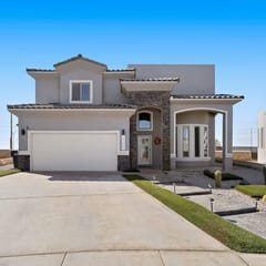 Massive Backyard! Tri Level Home 4 Bed 3.5 Bath