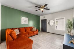 Modern 2BR 2BA Home  King Bed   Smart TVs D - Image 4