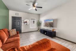 Modern 2BR 2BA Home  King Bed   Smart TVs D - Image 5