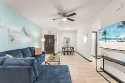 Coastal 2BR 2BA Home   King Bed   Smart TVs B - Image 5
