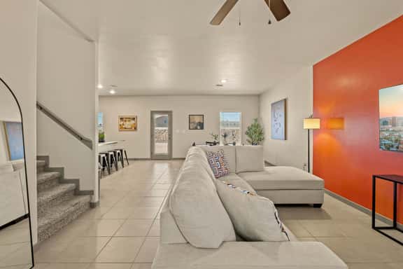 3BR 2.5BA Modern Farmhouse • King Bed • Smart TVs B - Image 1