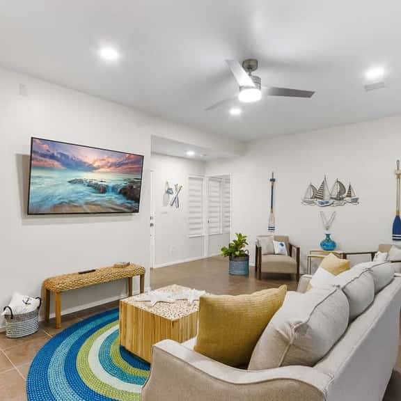 Coastal Cottage 4BR Near Ft Blis - Image 1