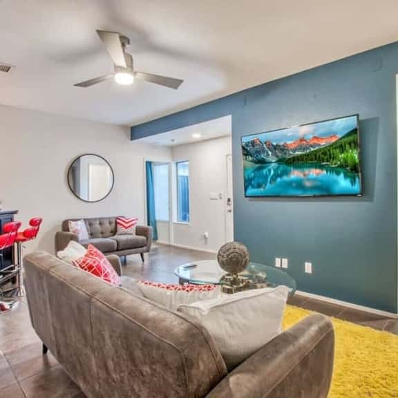 Sleek Modern 4BR Near Fort Bliss - Image 1