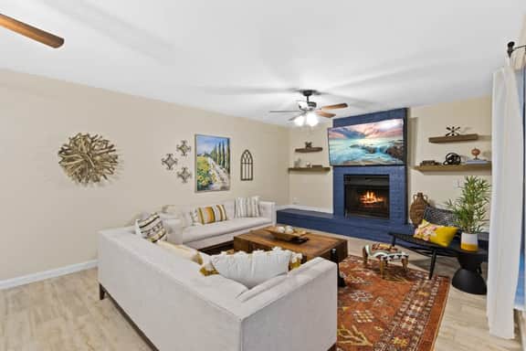 Eastside Spanish Castilla - Image 2