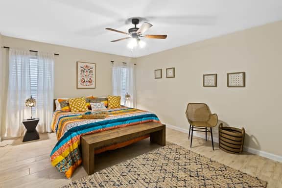 Eastside Spanish Castilla - Image 3
