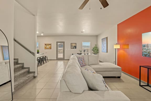 3BR 2.5BA Modern Farmhouse • King Bed • Smart TVs - Image 1